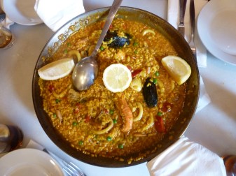 Paella de pescado