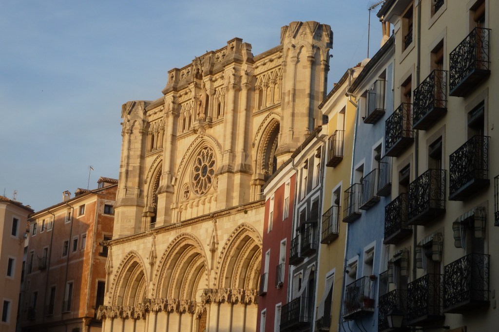 Tappa a CUENCA, tra cucina manchega e casas&nbsp;colgadas